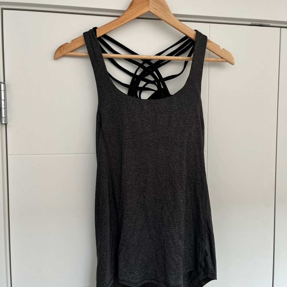 Lululemon Strappy Tank Top with Built-in Bra - Size 2